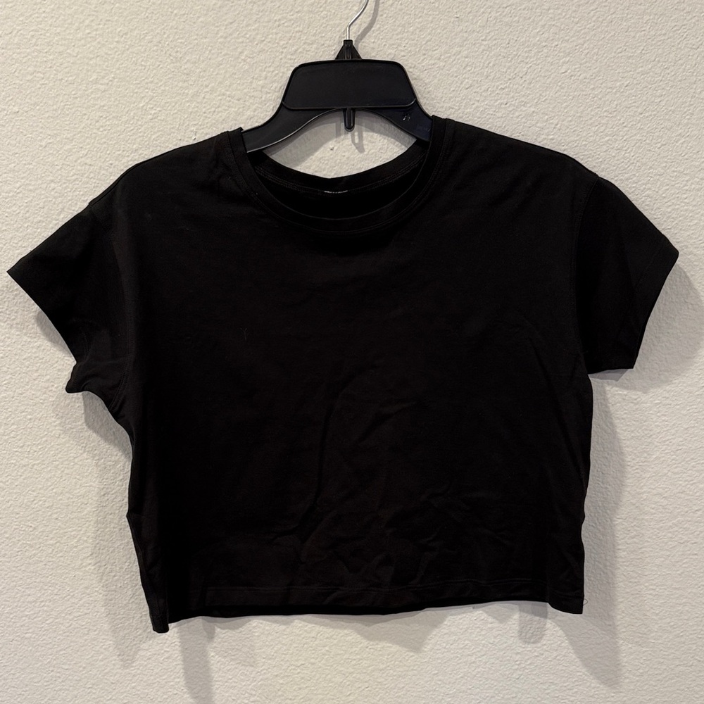 lululemon athletica Black Crop Top
